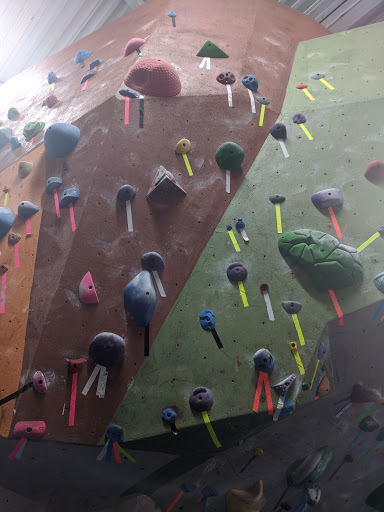 Rock Climbing Gym «Philadelphia Rock Gym - East Falls», reviews and photos, 3500 Scotts Ln B-3, Philadelphia, PA 19129, USA