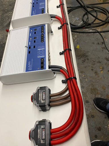 Car Stereo Store «Soundbytes Automotive Electronics,Inc», reviews and photos, 328 W N Ave, Northlake, IL 60164, USA