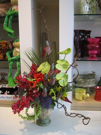 Florist «BeMine Florist», reviews and photos, 1734 Aviation Blvd, Redondo Beach, CA 90278, USA