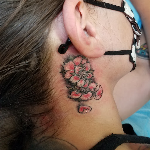 Tattoo Shop «Lost Dutchman Tattoo», reviews and photos, 4121 N 19th Ave, Phoenix, AZ 85015, USA