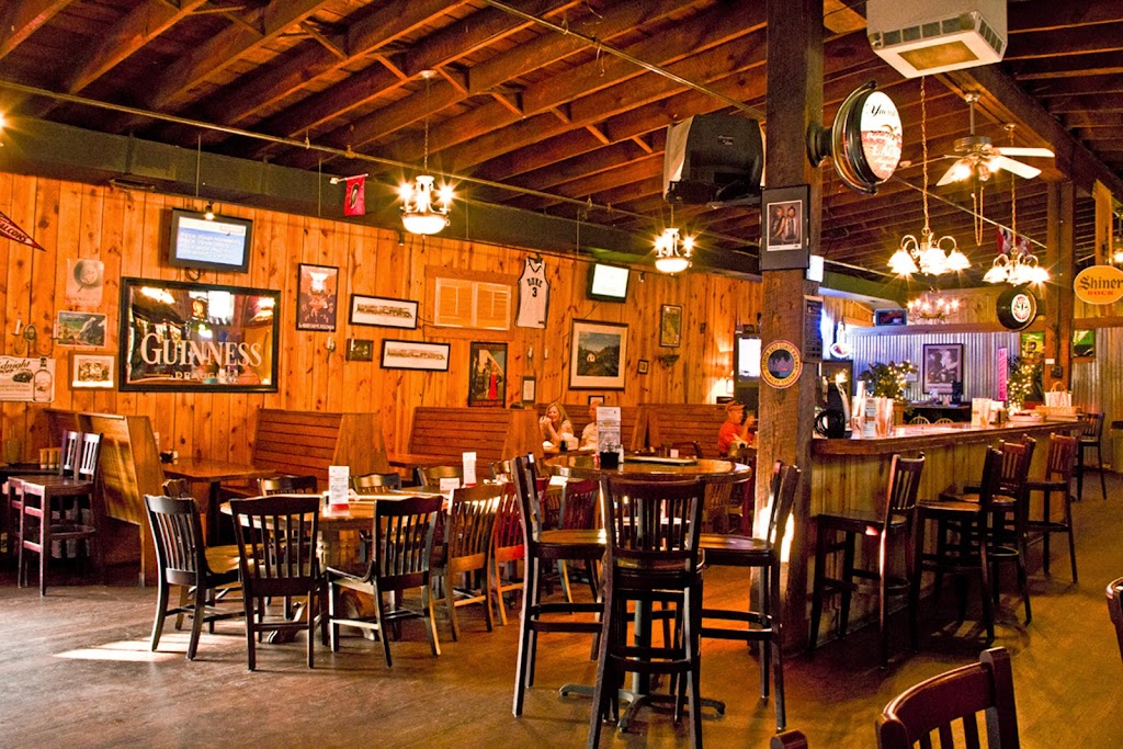 Whistle Post Tavern 30012