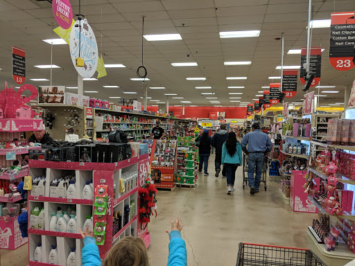 Grocery Store «H-E-B Grocery», reviews and photos, 300 Main St, Kerrville, TX 78028, USA