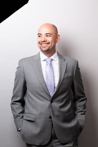 Daniel T. Nagasawa, MD- Neurosurgeon Spine Surgeon image