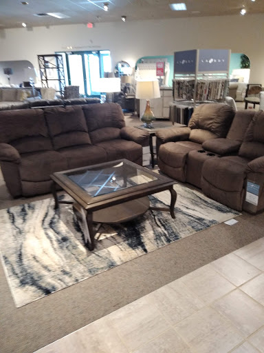 Furniture Store «Art Van Furniture - Clinton Township», reviews and photos, 33801 Gratiot Ave, Charter Twp of Clinton, MI 48035, USA