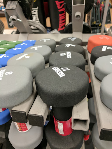 Sporting Goods Store «Big 5 Sporting Goods», reviews and photos, 6608 Laguna Blvd, Elk Grove, CA 94758, USA