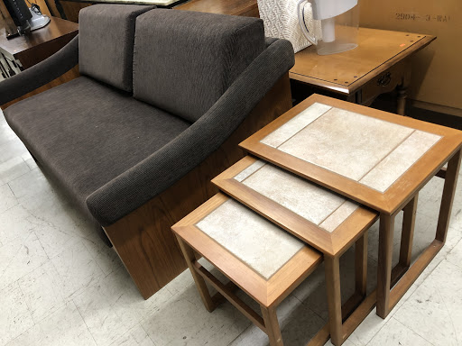 Thrift Store «Son of A Vet Thrift Shop», reviews and photos, 3310 N Eastern Ave, Los Angeles, CA 90032, USA