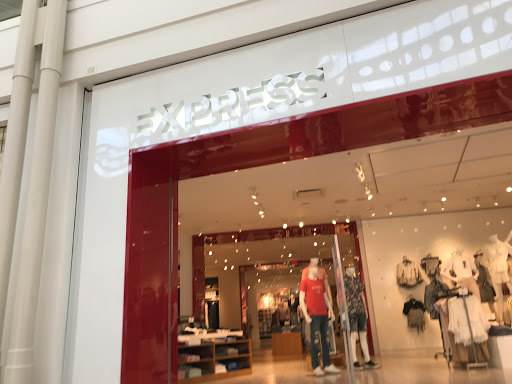 Clothing Store «Express», reviews and photos, 2800 N Main St, Santa Ana, CA 92705, USA