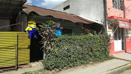 Piñatas Toco