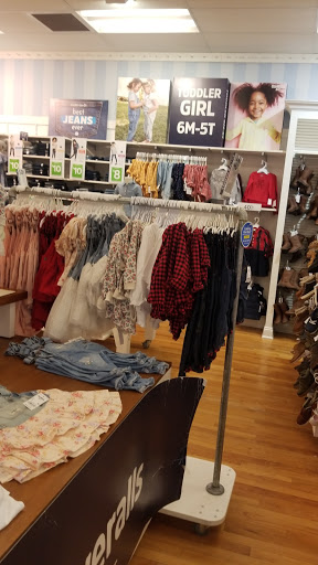 Shopping Mall «Lake Success Shopping Center», reviews and photos, 1526 Union Tpke, New Hyde Park, NY 11040, USA