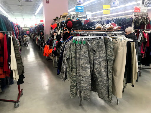 Used clothing store Akron