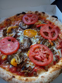 Plats et boissons du Pizzas à emporter La bonne pizza à Le Vésinet - n°2