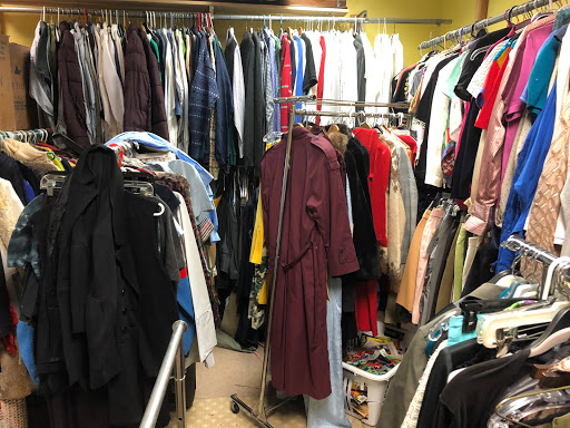 Thrift Store «Treasure Trove Thrift & Vintage Shop», reviews and photos, 115 S Macquesten Pkwy, Mt Vernon, NY 10550, USA