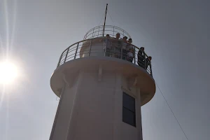 Little Island lighthouse, island Binh Hung image