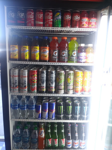 Tobacco Shop «George Dieter Smoke Shop», reviews and photos, 1580 George Dieter Dr #302, El Paso, TX 79936, USA