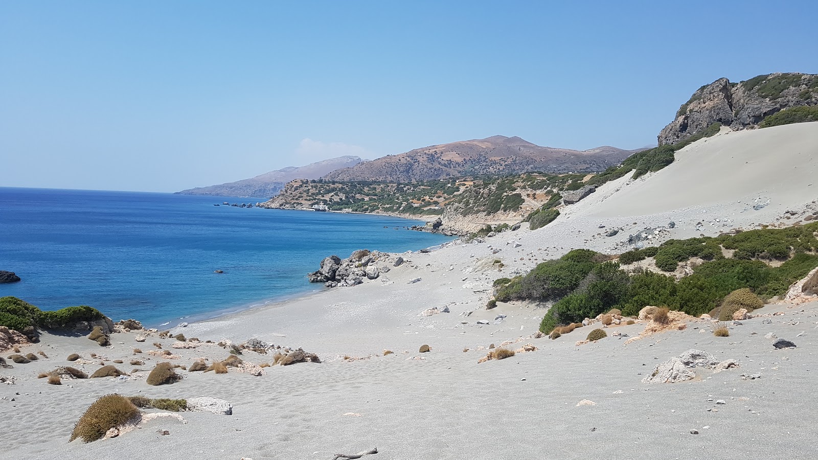 Foto von Katsouni beach wilde gegend