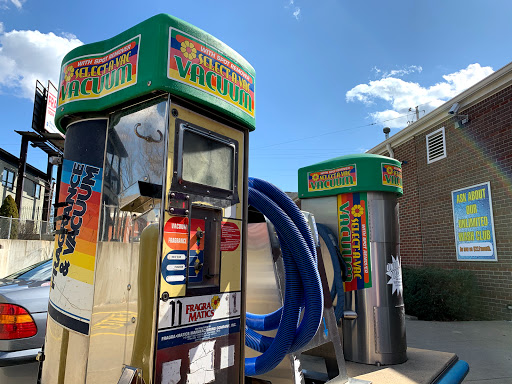 Car Wash «Best Express Car Wash», reviews and photos, 2301 Taylorsville Rd, Louisville, KY 40205, USA