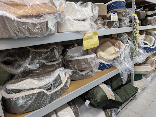 Pet Supply Store «Pet Club San Jose», reviews and photos, 5625 Snell Ave, San Jose, CA 95123, USA