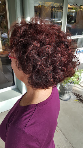 Hair Salon «Mia Bella Salon», reviews and photos, Mia Bella Salon, 1311 Lincoln St, Eugene, OR 97401, USA