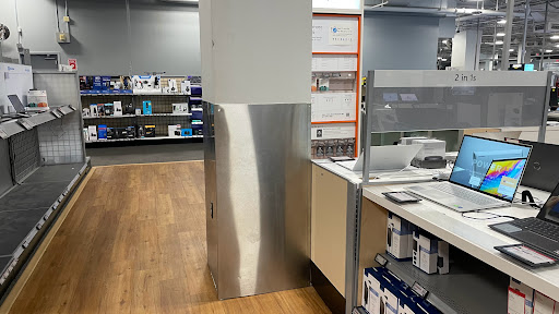 Electronics Store «Best Buy», reviews and photos, 100 Hawley Ln, Trumbull, CT 06611, USA