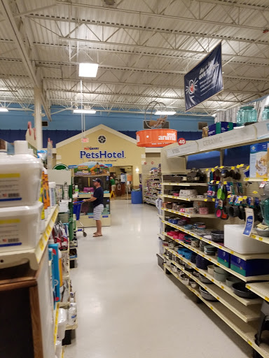 Pet Supply Store «PetSmart», reviews and photos, 4465 US-14, Crystal Lake, IL 60014, USA