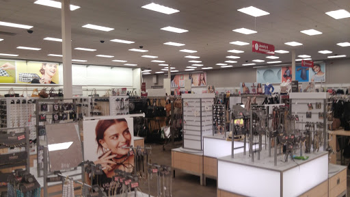 Department Store «Target», reviews and photos, 3101 Jefferson Davis Hwy, Alexandria, VA 22305, USA