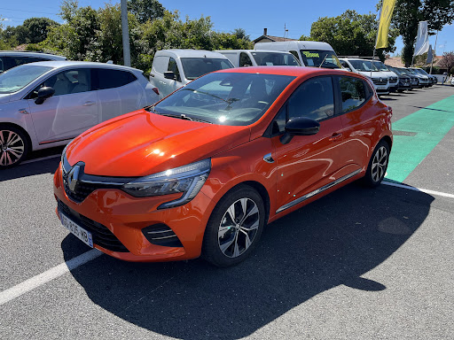 Photo 3 - Garage Renault Parentis - TRISCOS Automobiles -