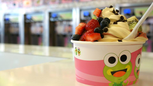 Frozen Yogurt Shop «Sweet Frog Stonebridge», reviews and photos, 125 Stonebridge Plaza Avenue, Richmond, VA 23225, USA