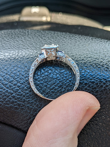 Jewelry Store «Adore Jewelry & Diamond Center», reviews and photos, 2047 West St, Annapolis, MD 21401, USA