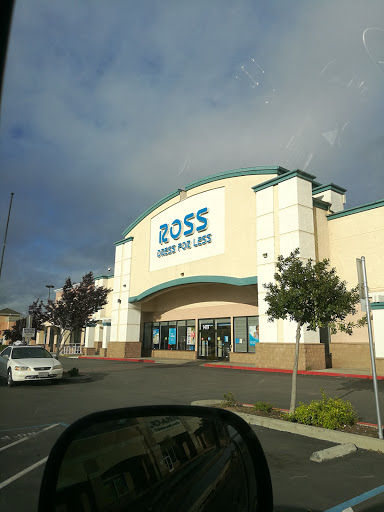 Clothing Store «Ross Dress for Less», reviews and photos, 1419 N Davis Rd, Salinas, CA 93907, USA