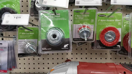 Hardware Store «Harbor Freight Tools», reviews and photos, 270 Peninsula Blvd, Hempstead, NY 11550, USA