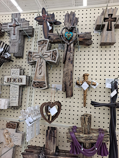 Craft Store «Hobby Lobby», reviews and photos, 255 Lakeshore Pkwy, Homewood, AL 35209, USA