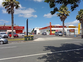 Bin Inn Pukekohe