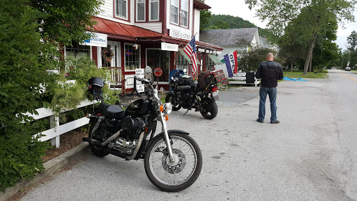 Grocery Store «East Poultney General Store», reviews and photos, 11 On the Green, Poultney, VT 05741, USA
