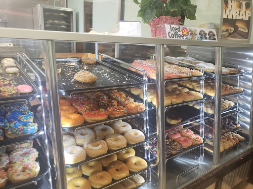 Donut Shop «Yum Yum Donuts», reviews and photos, 12821 Valley View Ave, La Mirada, CA 90638, USA