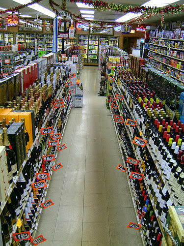 Liquor Store «Bridgeview Liquors Inc», reviews and photos, 8340 Harlem Ave, Bridgeview, IL 60455, USA