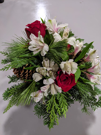 Florist «Heritage House Florist», reviews and photos, 5109 Main St, Downers Grove, IL 60515, USA