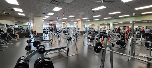 LA Fitness - 3550 S Clark St, Arlington, VA 22202