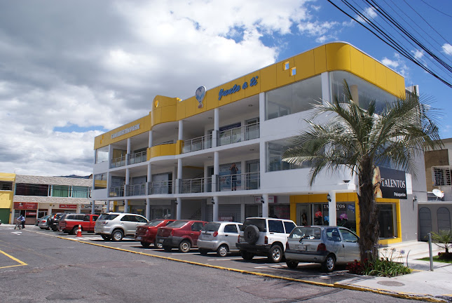 Opiniones de Centro Comercial San Martín en Quito - Centro comercial