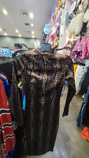 Fashion Accessories Store «Hot Point International Fashions», reviews and photos, 342 E Fordham Rd, Bronx, NY 10458, USA