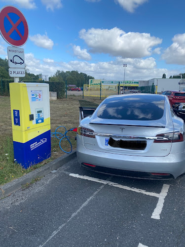 Borne de recharge de véhicules électriques SIEGE 27 Charging Station Brionne
