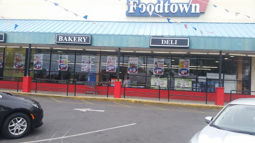 Grocery Store «Foodtown of Ralph Avenue», reviews and photos, 1958-66 Ralph Ave, Brooklyn, NY 11234, USA