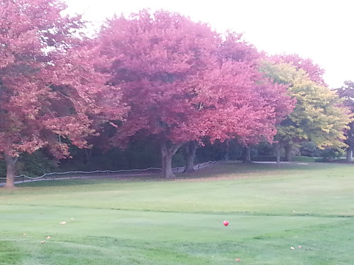 Country Club «Montaup Country Club», reviews and photos, 500 Anthony Rd, Portsmouth, RI 02871, USA