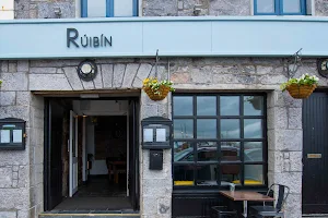 Rúibín Bar & Restaurant image