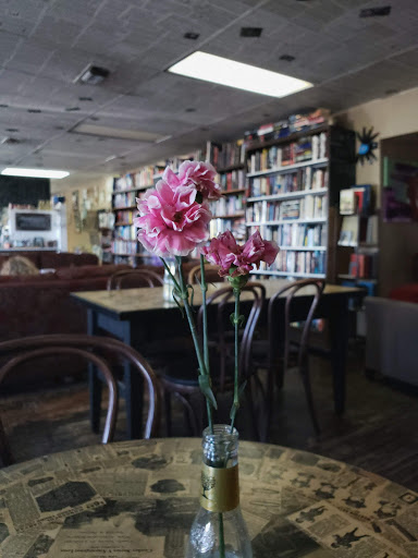 Coffee Shop «The Full Cup Bookstore and Coffee Shop», reviews and photos, 922 S Main St, Weatherford, TX 76086, USA
