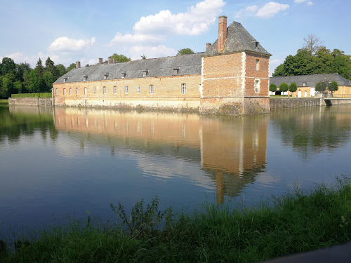 Domaine de Bosmont {MONUMENT HISTORIQUE} à Bosmont-sur-Serre