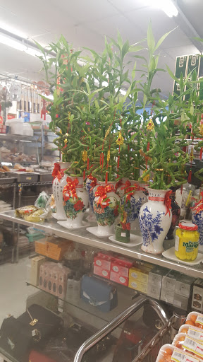Asian Grocery Store «Thai An Oriental Market», reviews and photos, 2425 S Hillside St # 500, Wichita, KS 67216, USA