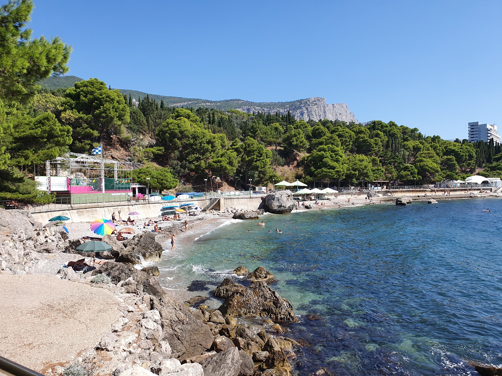 Zdjęcie Foros Park beach z powierzchnią szary kamyk