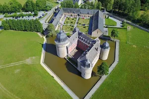 Château de Lavaux-Sainte-Anne image