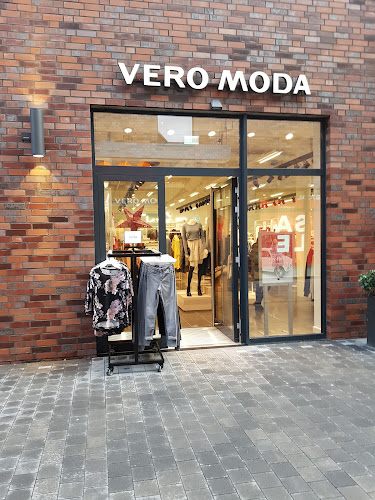 betaling Uregelmæssigheder væbner VERO MODA - Ladies' Clothes Shop in Lüdinghausen, Germany | Top-Rated.Online