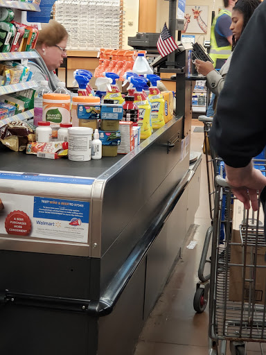 Department Store «Walmart Supercenter», reviews and photos, 620 Gravel Pike, East Greenville, PA 18041, USA